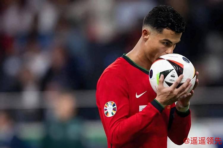 C罗不打算从葡萄牙队退役 计划征战2024年欧洲杯